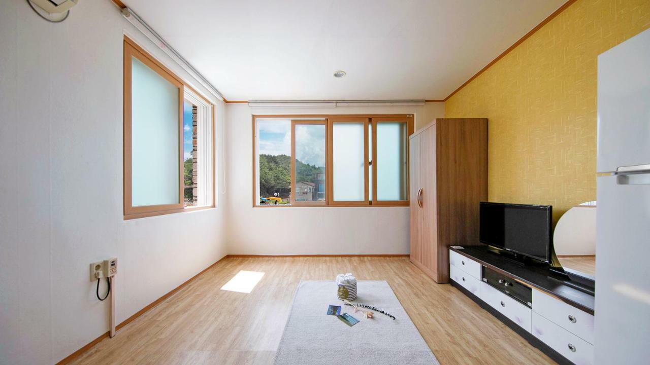 Samcheok Sol Beach Pension Exteriér fotografie