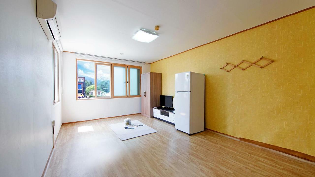 Samcheok Sol Beach Pension Exteriér fotografie