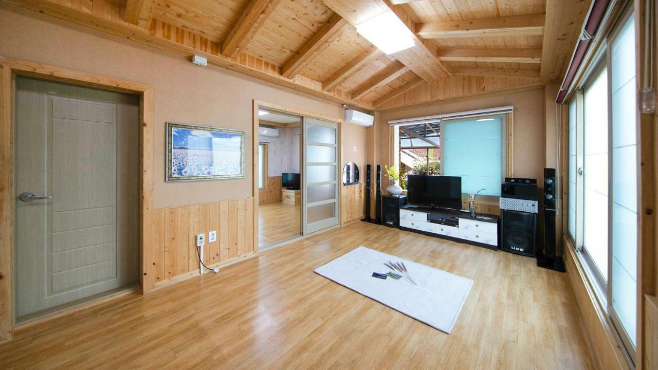 Samcheok Sol Beach Pension Exteriér fotografie