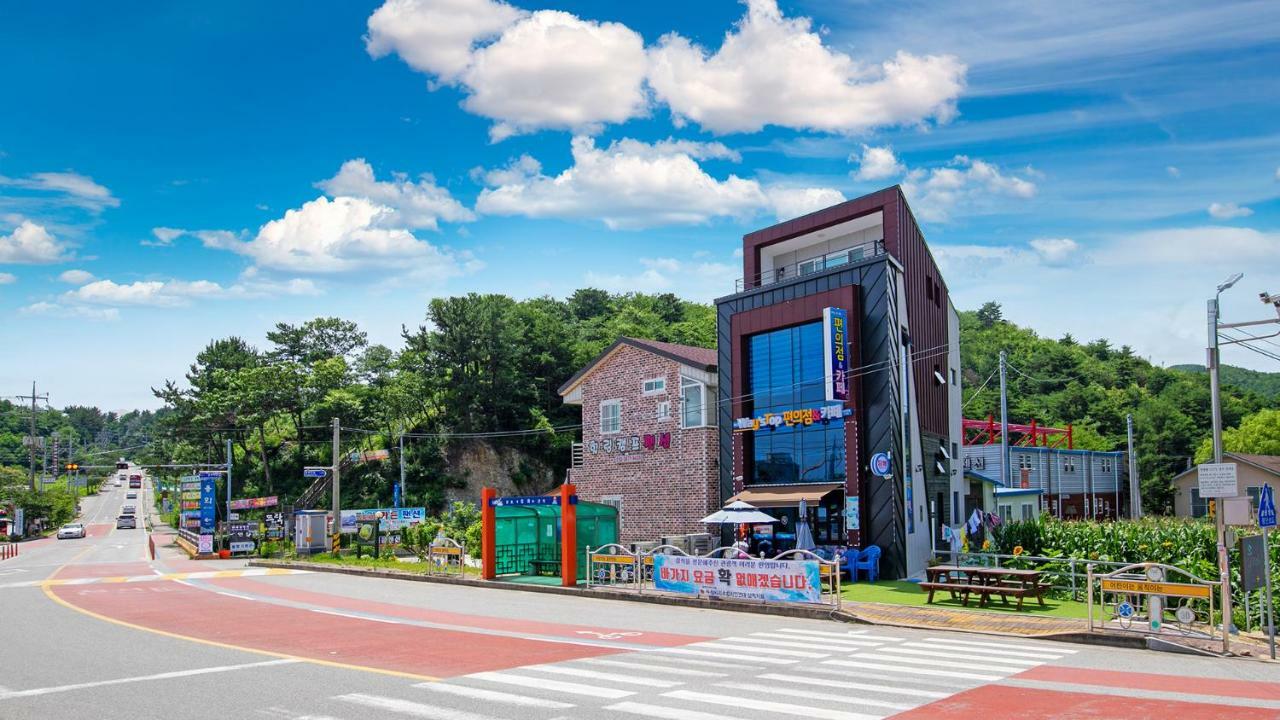 Samcheok Sol Beach Pension Exteriér fotografie